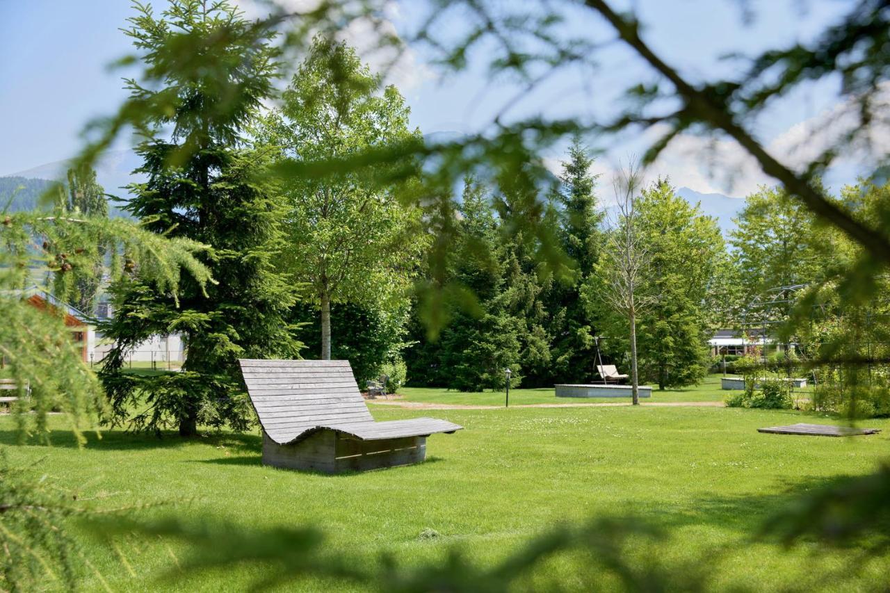 Engels Park 维皮泰诺 外观 照片